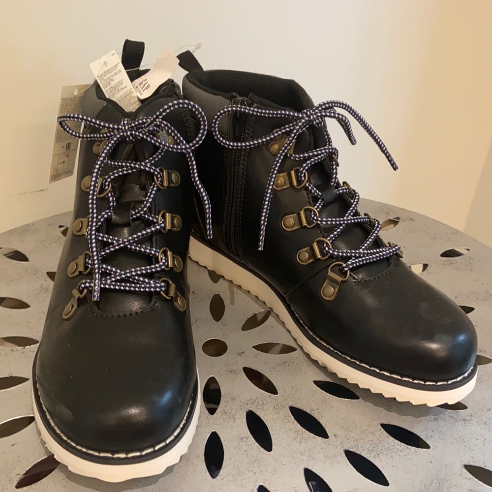 Gap Kids Boots Size 4